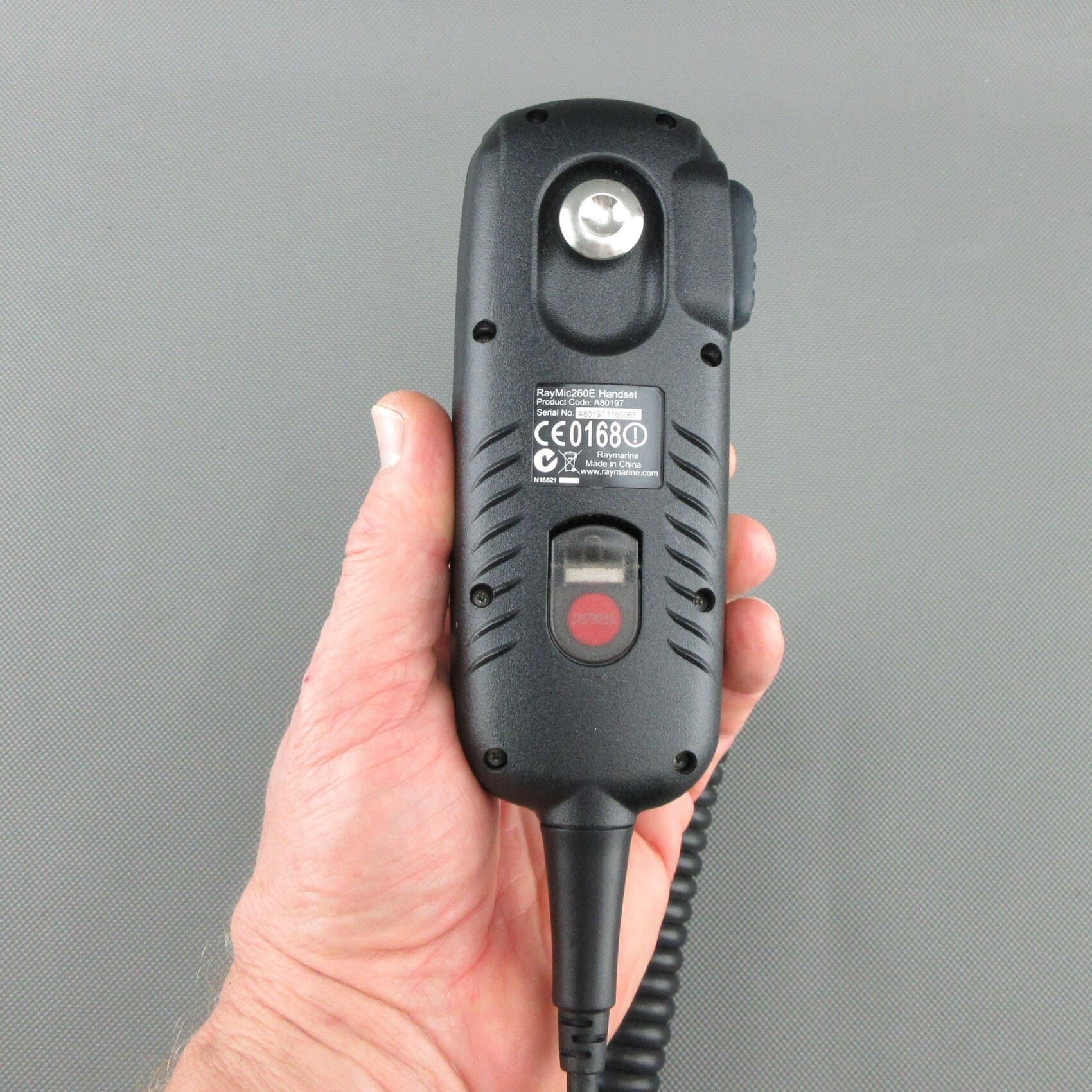 Vista posteriore della cornetta Raymarine® Ray260 A80197.